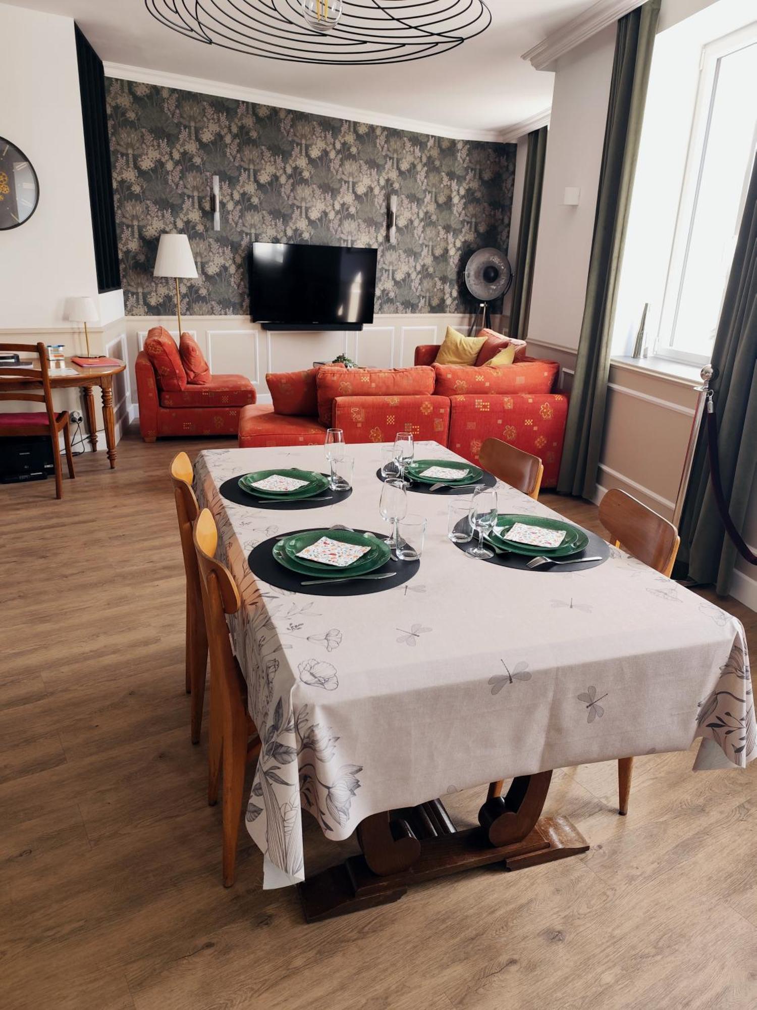 Apartamento Le Familia Guer Exterior foto